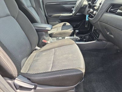 2020 Mitsubishi Outlander ES 4WD