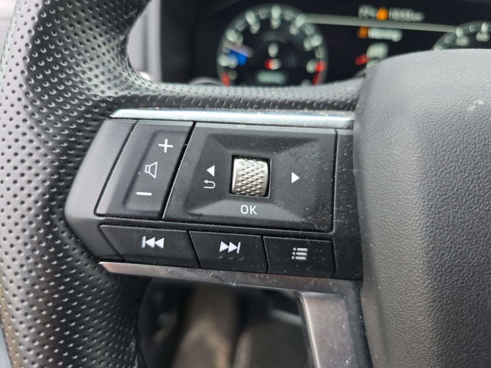 2024 Mitsubishi Outlander SE Black Edition