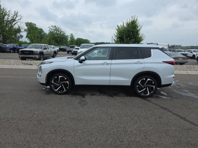 2024 Mitsubishi Outlander SE Black Edition