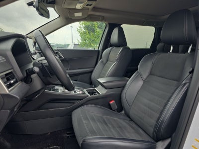 2024 Mitsubishi Outlander SE Black Edition