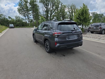2025 Subaru Forester Premium AWD