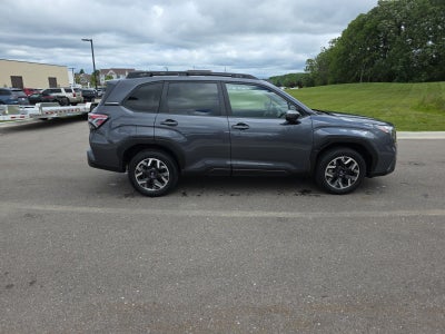 2025 Subaru Forester Premium AWD