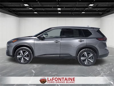 2025 Nissan Rogue SL