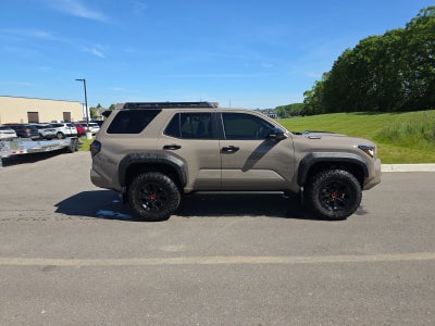 2025 Toyota 4Runner i-FORCE MAX Hybrid TRD Pro