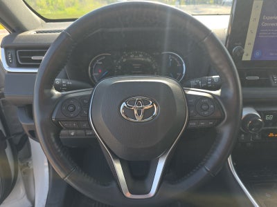 2023 Toyota RAV4 Hybrid XSE