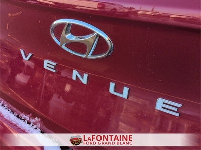 2022 Hyundai Venue SEL