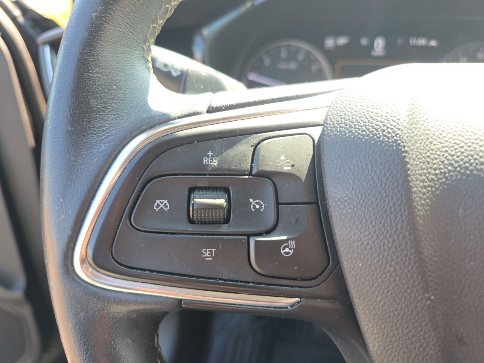 2021 Buick Envision Essence AWD