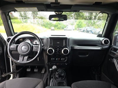 2014 Jeep Wrangler Unlimited Altitude 4X4