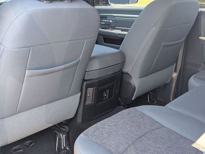 2016 RAM 1500 Big Horn Crew Cab 4X4
