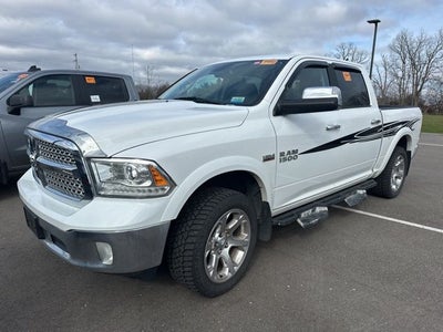 2018 RAM 1500 Laramie 4WD!