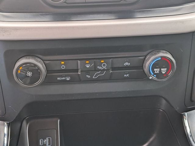 2023 Ford F-150 XLT 4X4