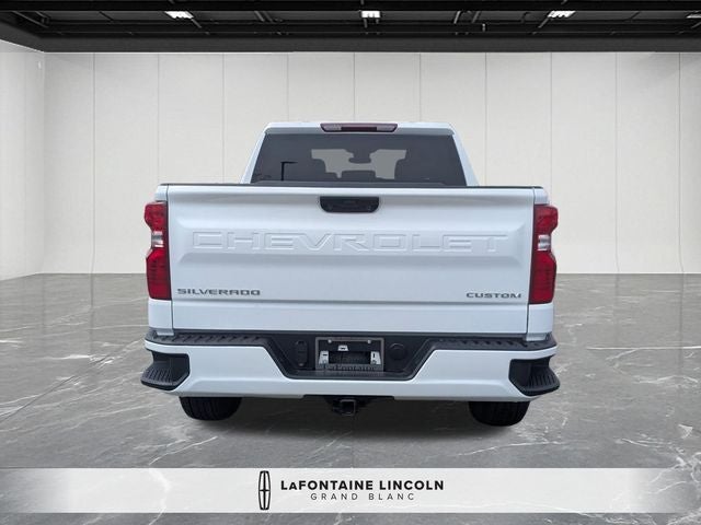 2024 Chevrolet Silverado 1500 Custom 4X4