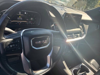 2022 GMC Yukon SLT 4X4