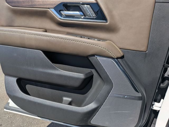 2025 GMC Yukon Denali Ultimate