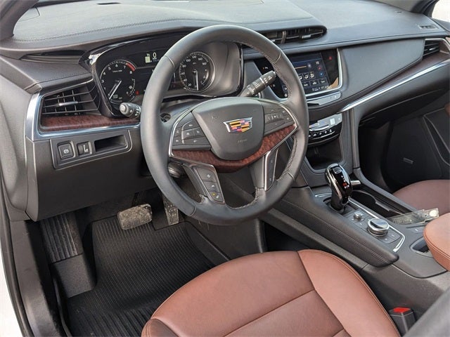 2025 Cadillac XT5 Premium Luxury