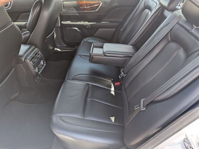 2017 Lincoln Continental Reserve AWD