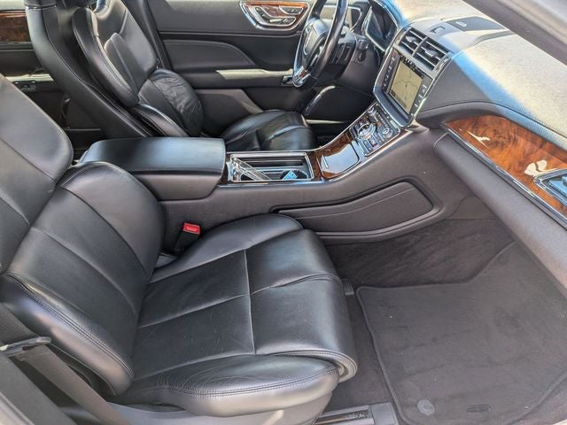 2017 Lincoln Continental Reserve AWD
