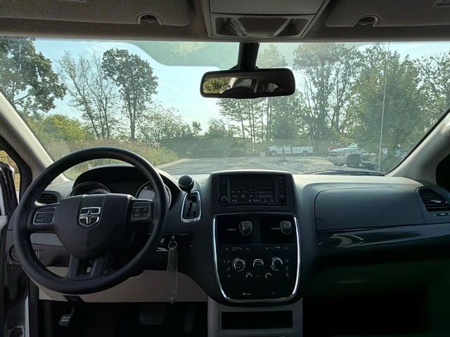 2020 Dodge Grand Caravan SE