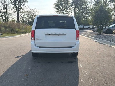 2020 Dodge Grand Caravan SE