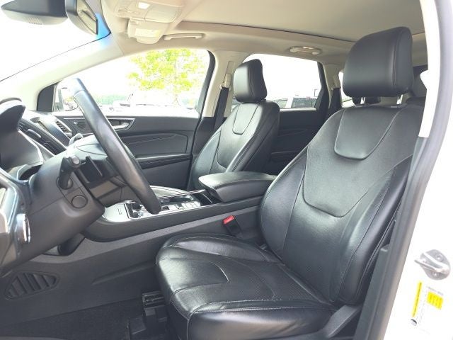 2020 Ford Edge Titanium AWD