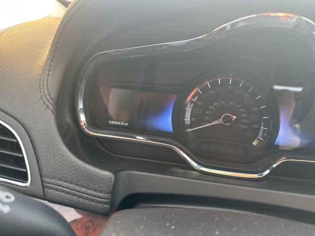 2018 Lincoln MKT Reserve
