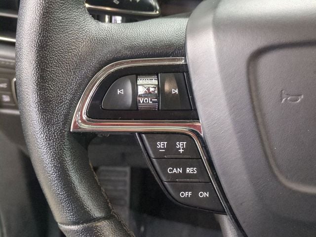 2023 Lincoln Nautilus Standard AWD!