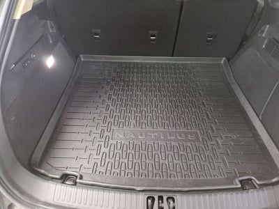 2023 Lincoln Nautilus Standard AWD!