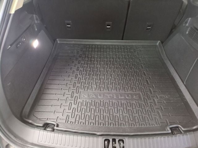 2023 Lincoln Nautilus Standard AWD!