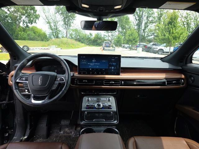 2021 Lincoln Nautilus Reserve AWD