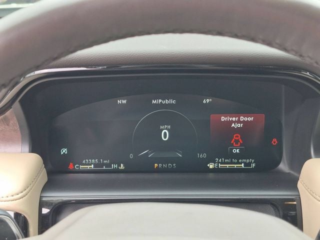 2022 Lincoln Nautilus Reserve AWD