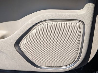 2019 Lincoln Nautilus Select