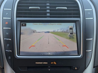 2019 Lincoln Nautilus Select