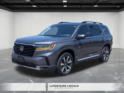 2025 Honda Pilot Touring AWD