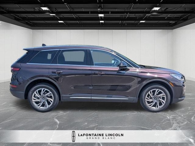 2023 Lincoln Corsair Standard AWD