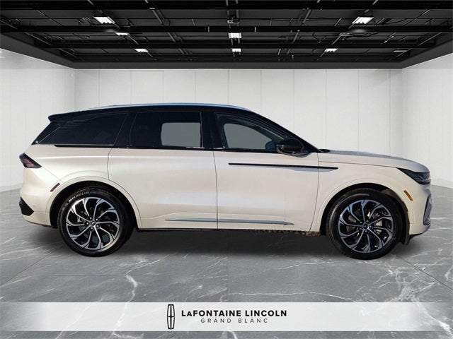 2024 Lincoln Nautilus Reserve