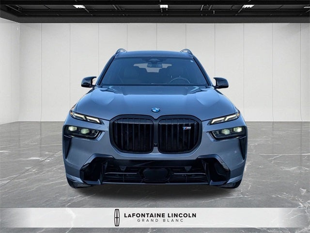 2025 BMW X7 M60i