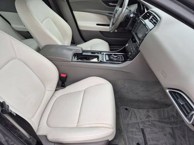 2018 Jaguar XE 25t Premium