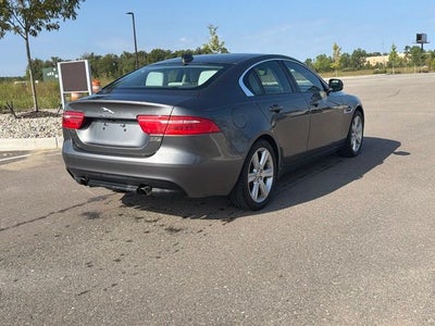 2018 Jaguar XE 25t Premium