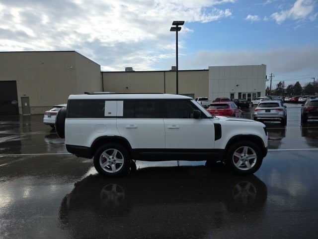 2023 Land Rover Defender 130 SE