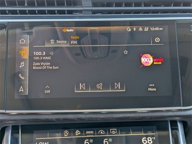 2022 Audi Q8 55 Premium Plus quattro