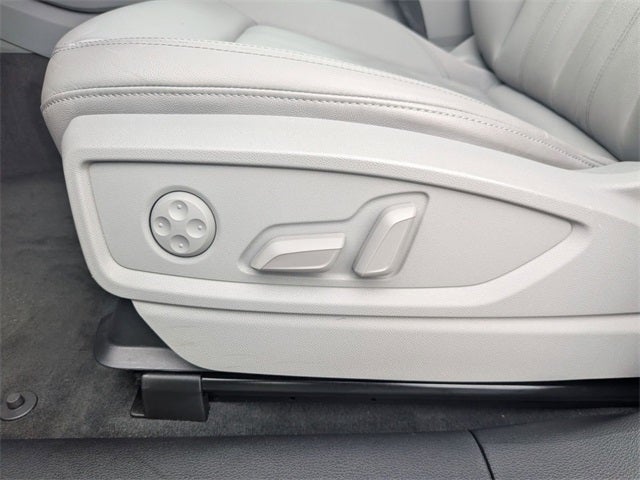 2022 Audi Q5 45 S line Premium quattro