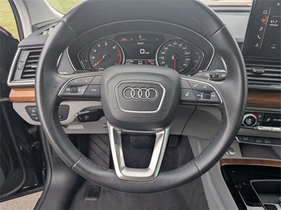 2022 Audi Q5 45 S line Premium quattro