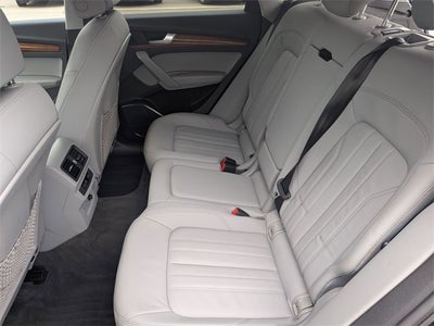 2022 Audi Q5 45 S line Premium quattro