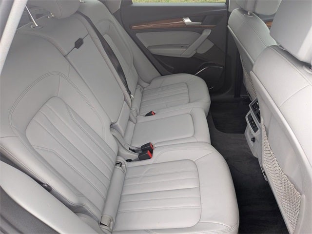 2022 Audi Q5 45 S line Premium quattro