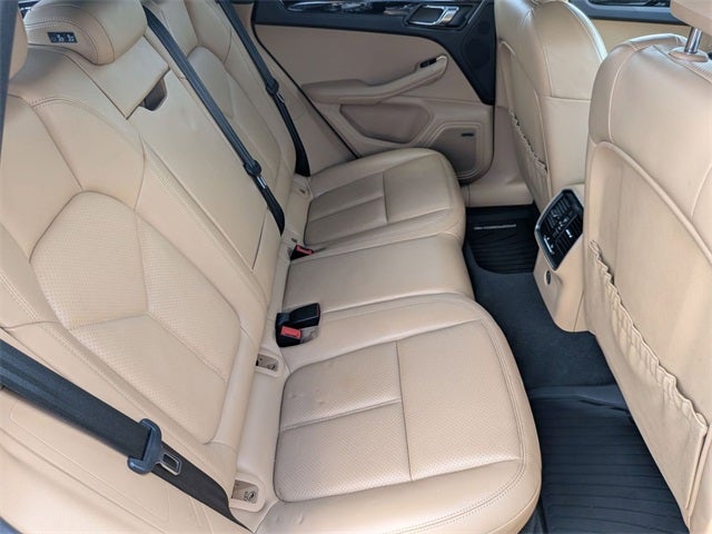 2018 Porsche Macan Sport Edition